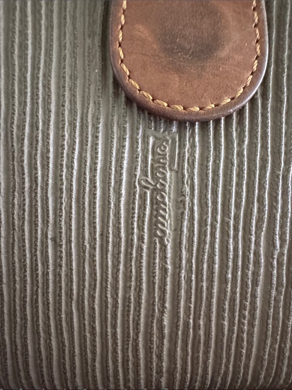 Salvatore Ferragamo Brown Ribbed Fold Wallet with Leather Trim - Picture 7 of 11
